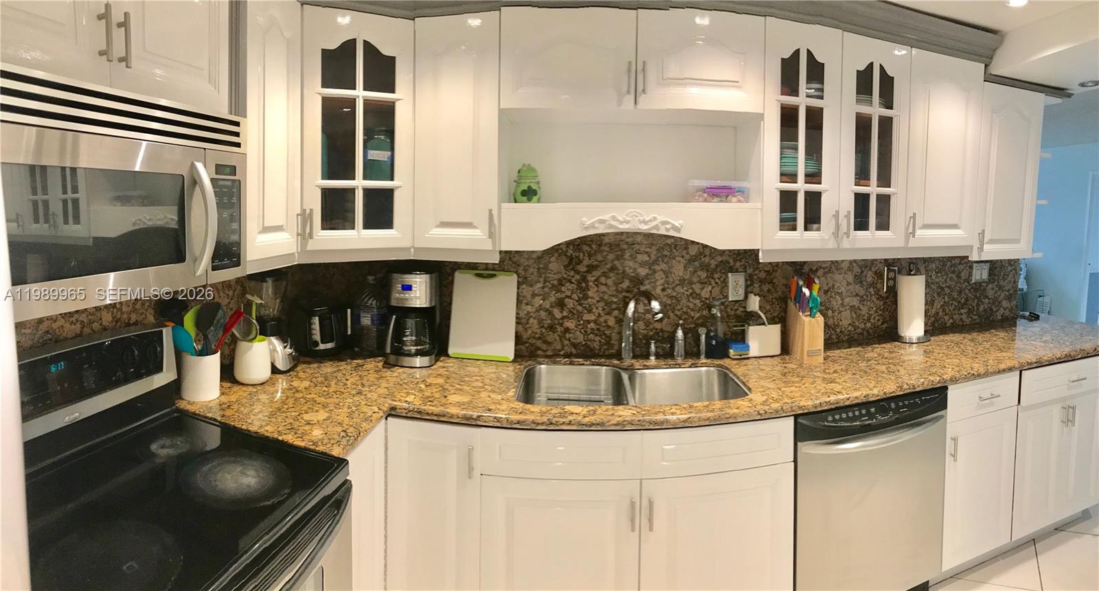 image Winston Towers 7008