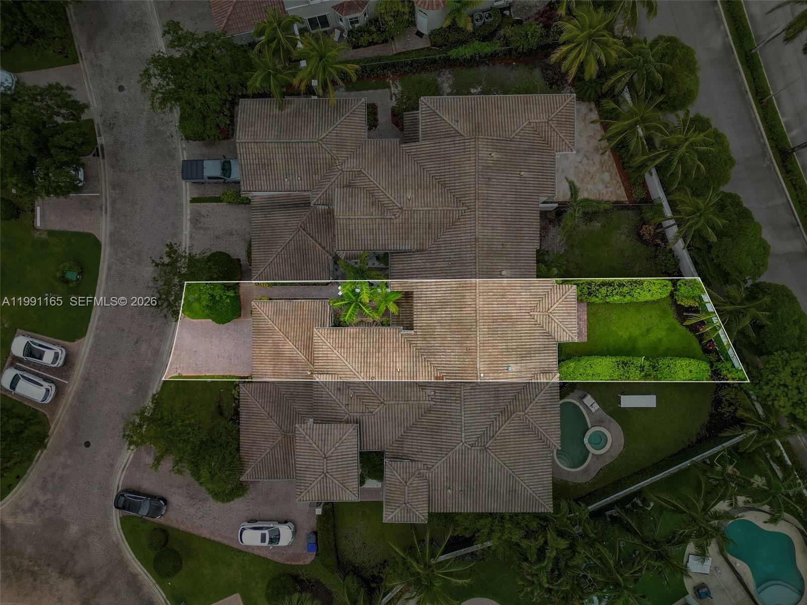 896 W Spinnaker Dr W #896 Hollywood, FL 33019