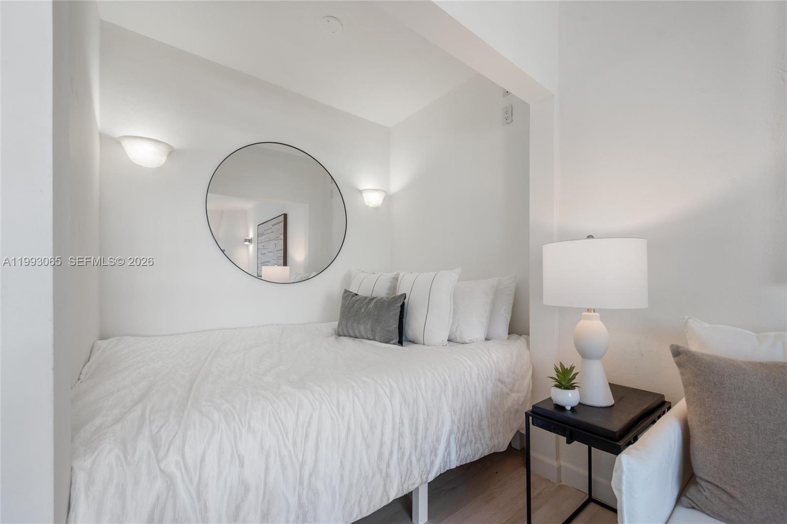 750 Espanola Way #8 Miami Beach, FL 33139