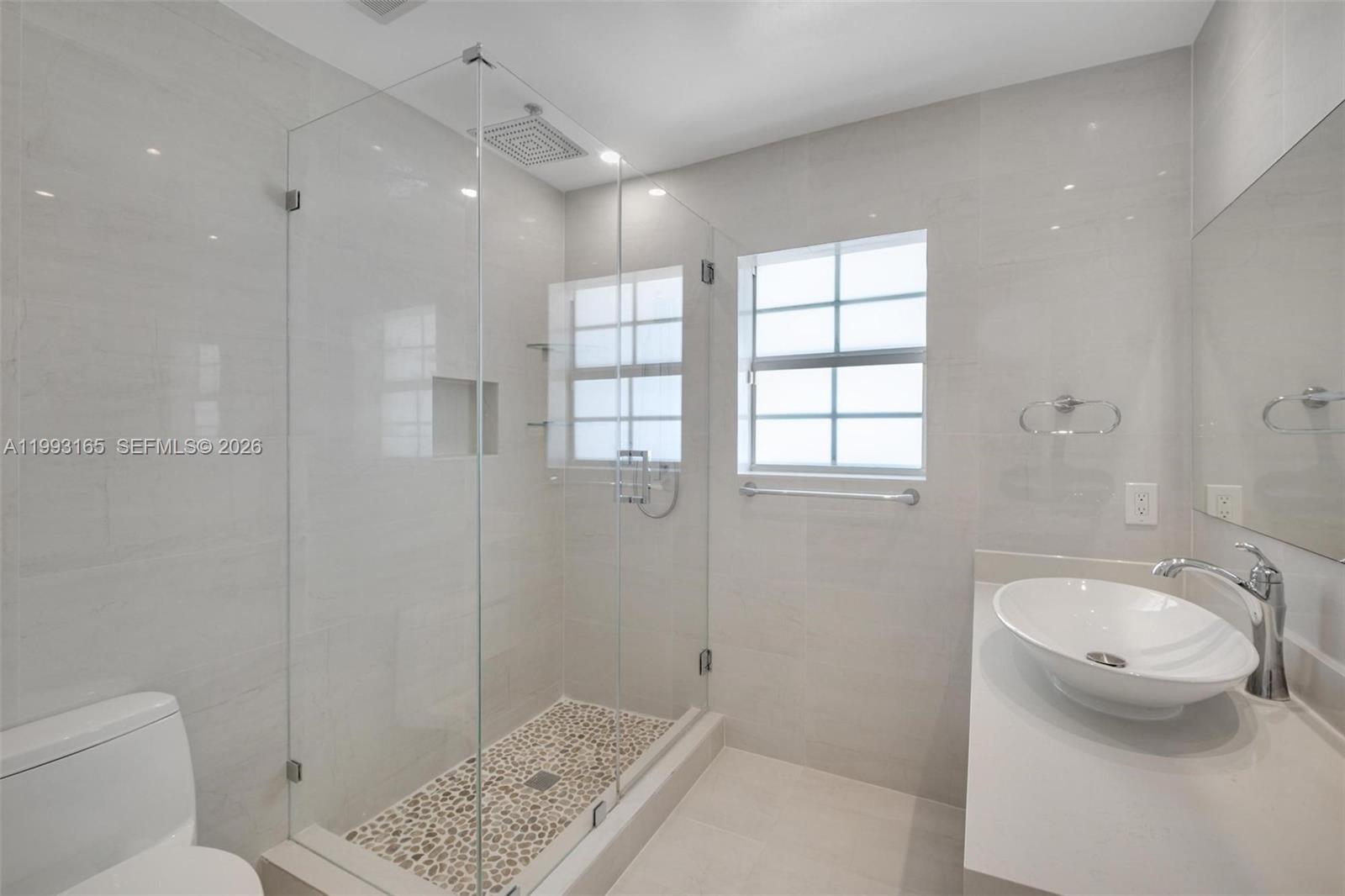 11401 SW 72nd Pl Pinecrest, FL 33156