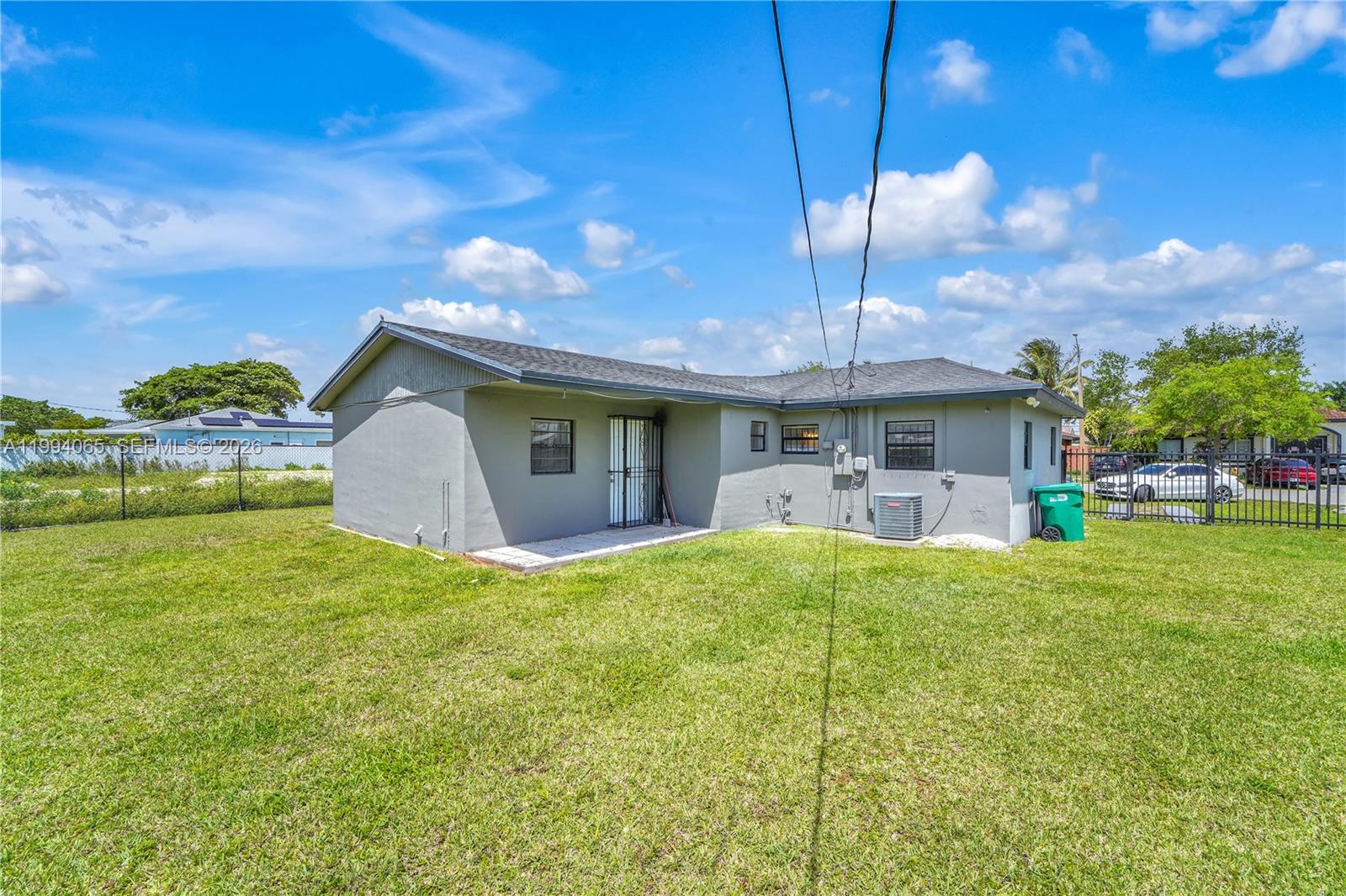 10960 SW 219th St Miami, FL 33170