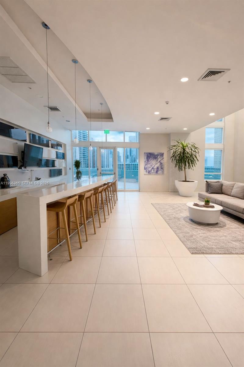 image Quantum on the Bay14