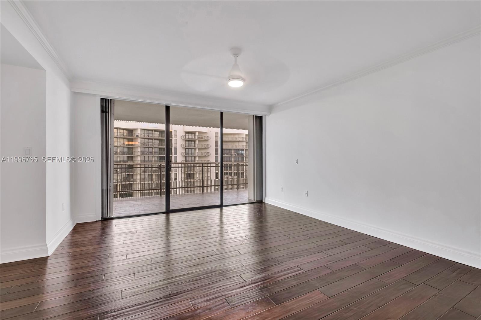 2901 NE Bayshore Dr #16G Miami, FL 33133