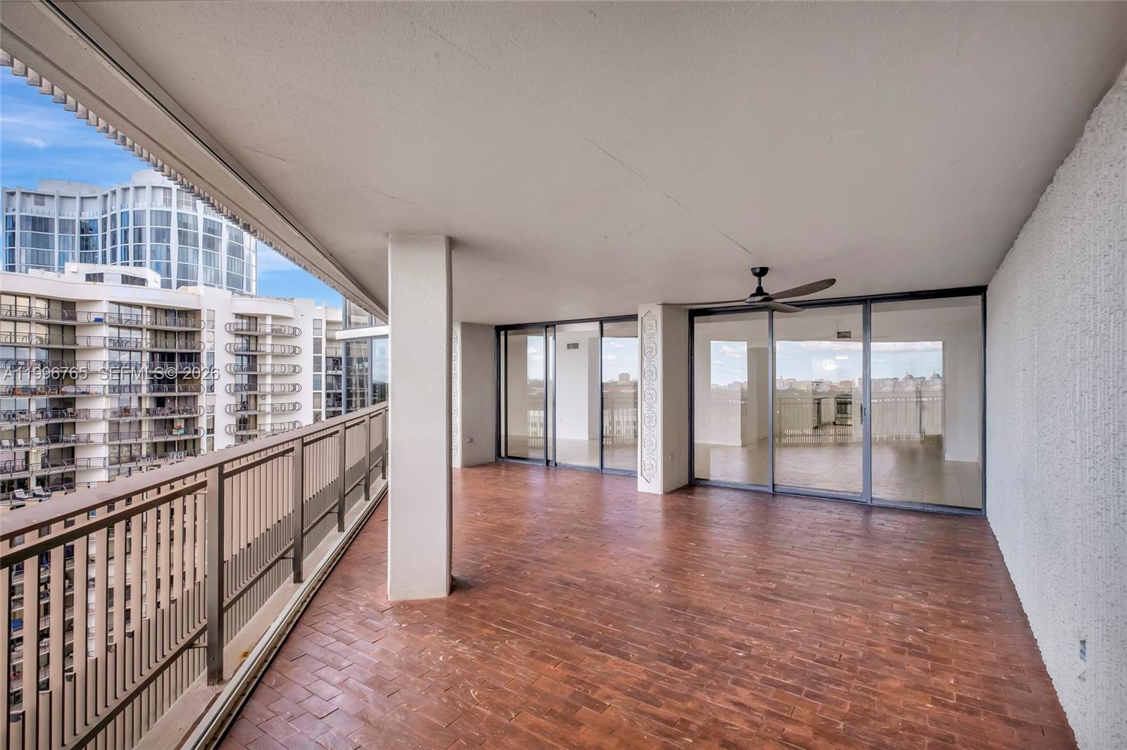 2901 NE Bayshore Dr #16G Miami, FL 33133