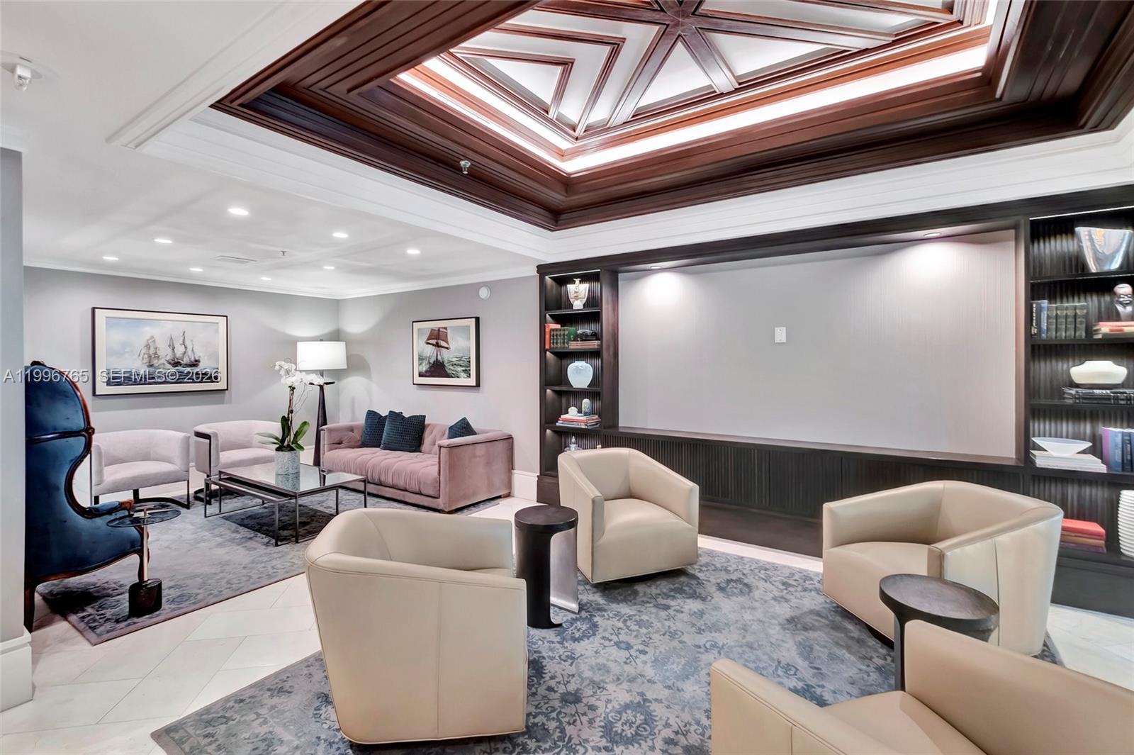 2901 NE Bayshore Dr #16G Miami, FL 33133