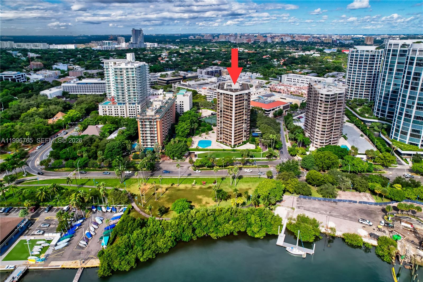 2901 NE Bayshore Dr #16G Miami, FL 33133