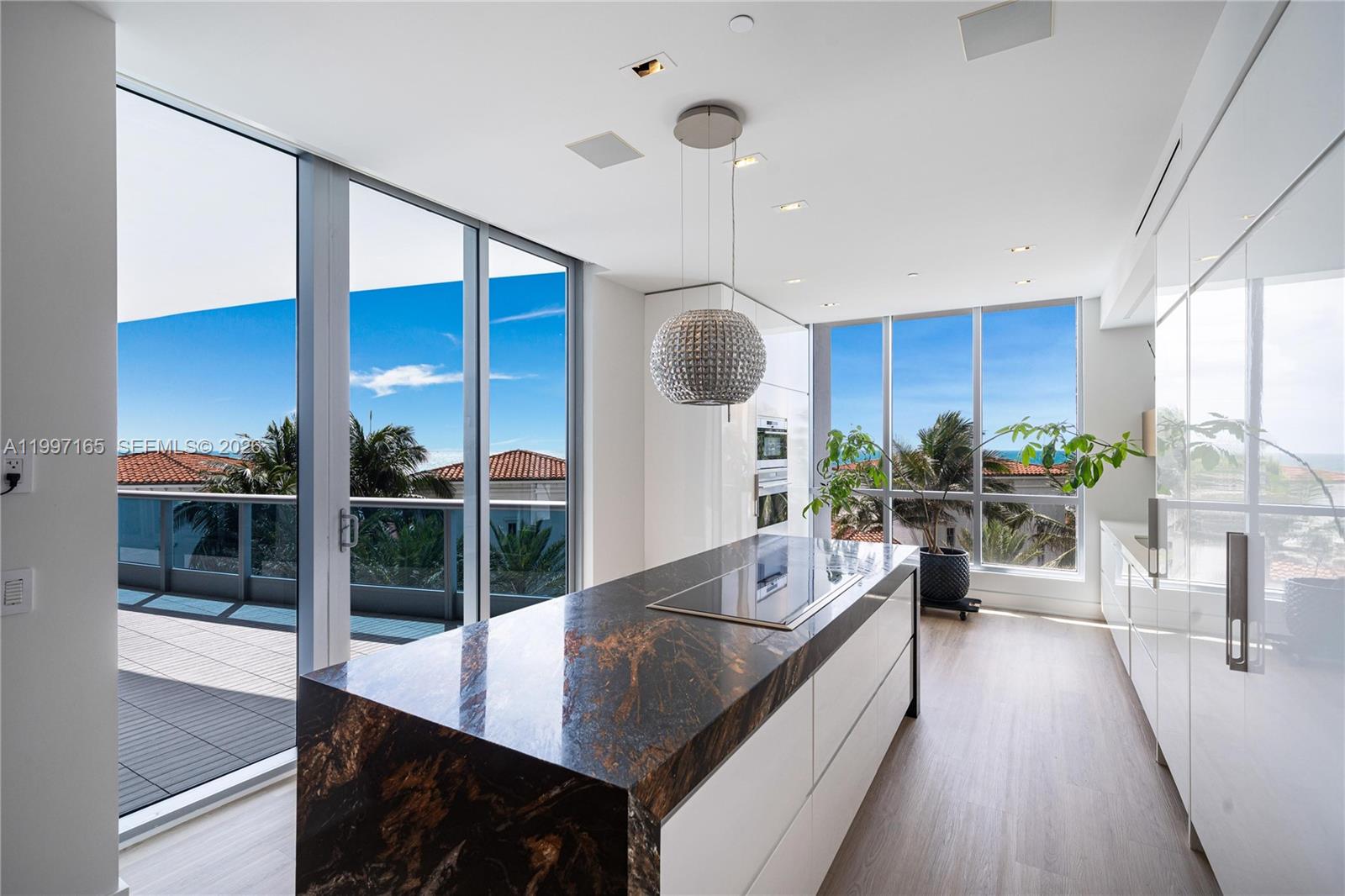 5959 Collins Ave #705 Miami Beach, FL 33140