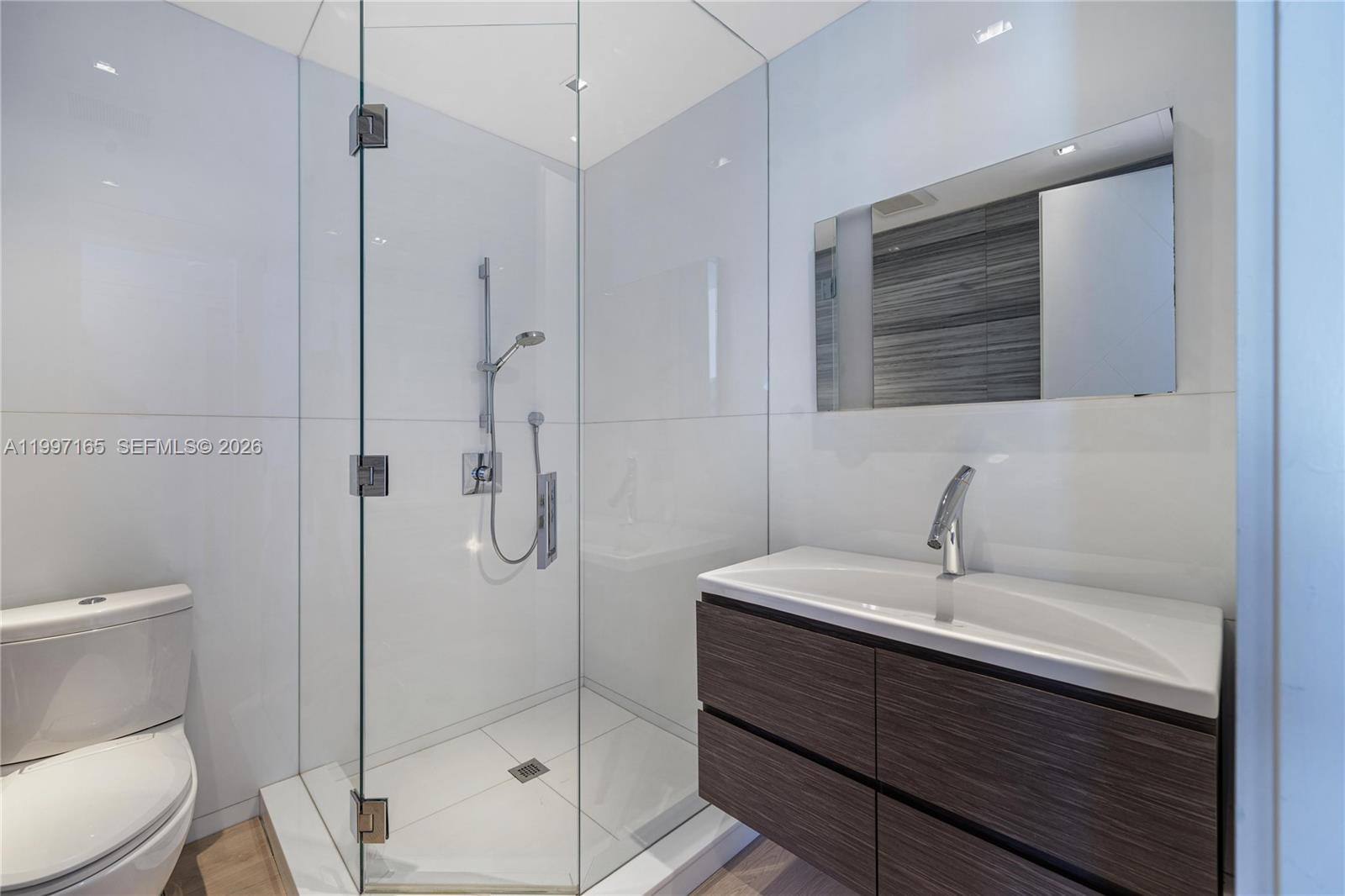 5959 Collins Ave #705 Miami Beach, FL 33140