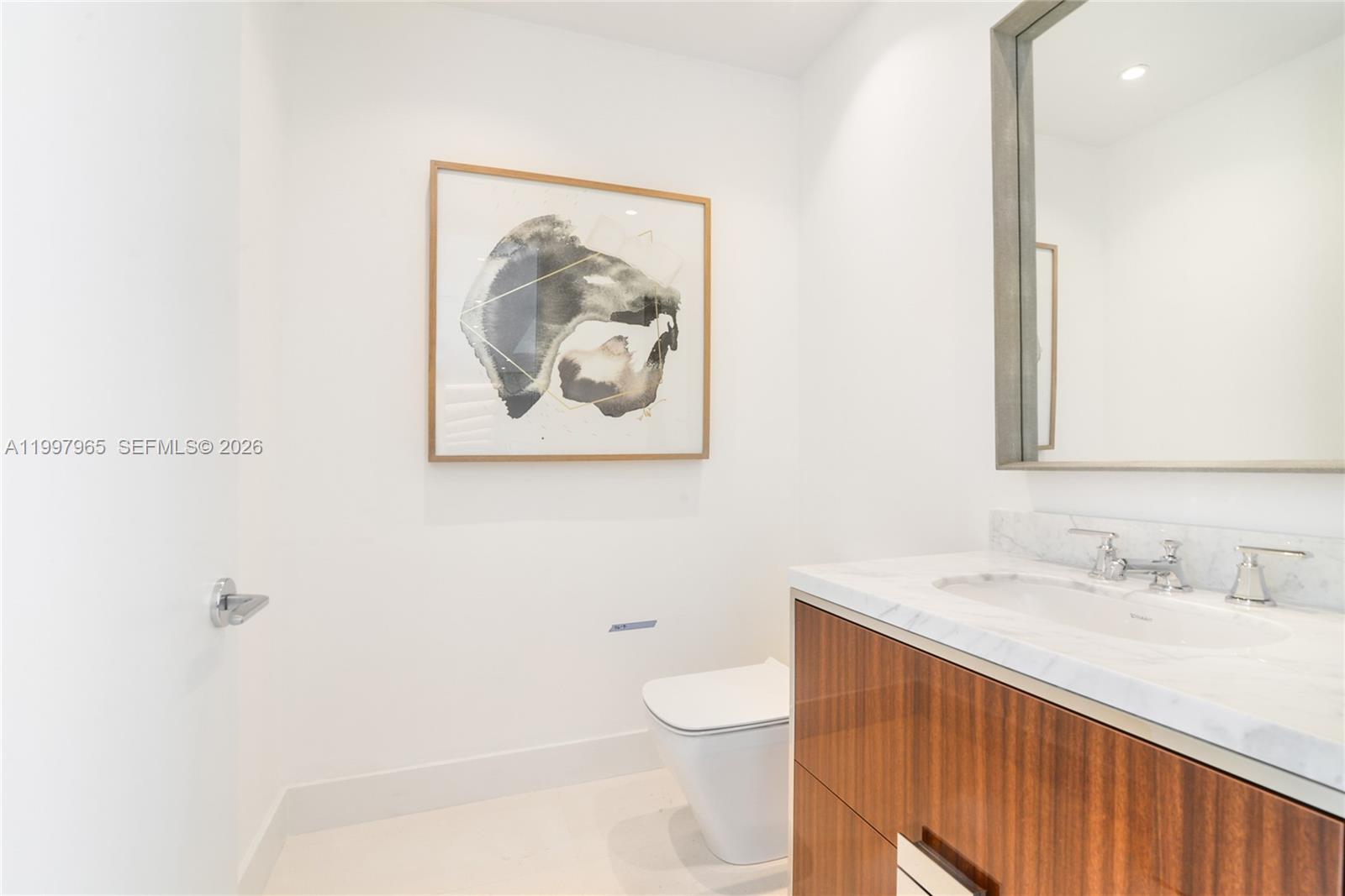 15701 Collins Ave #2302 Sunny Isles Beach, FL 33160