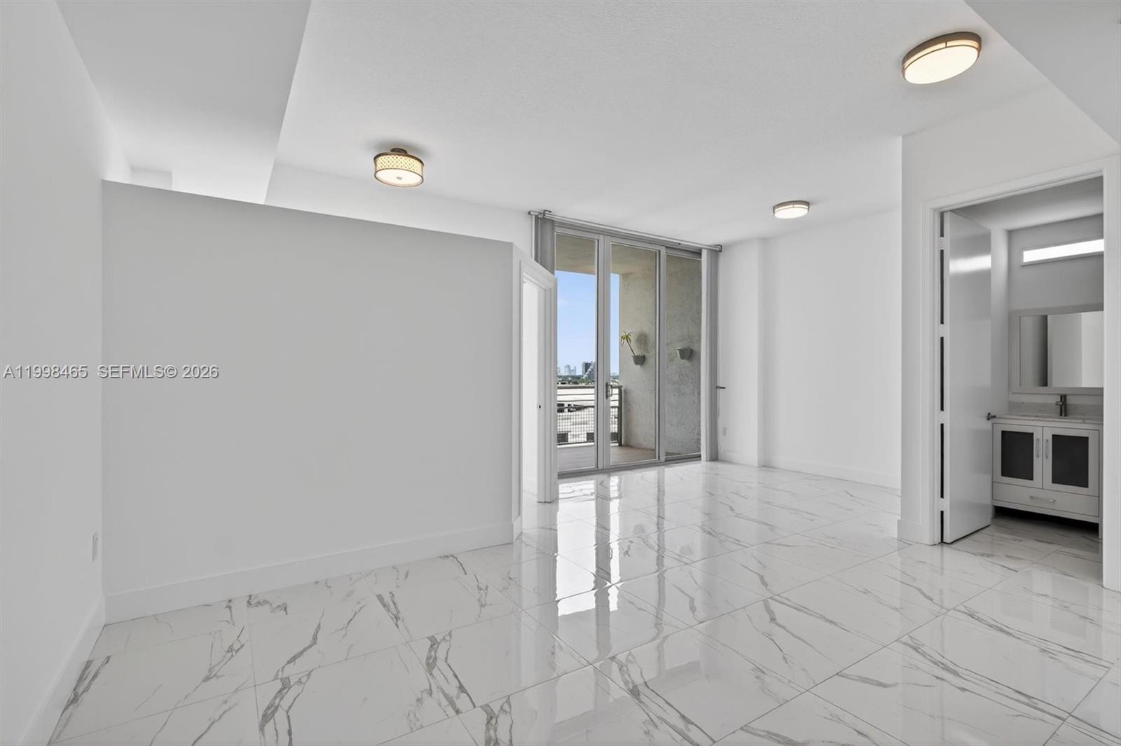 2200 NE 4th Ave #1003 Miami, FL 33137
