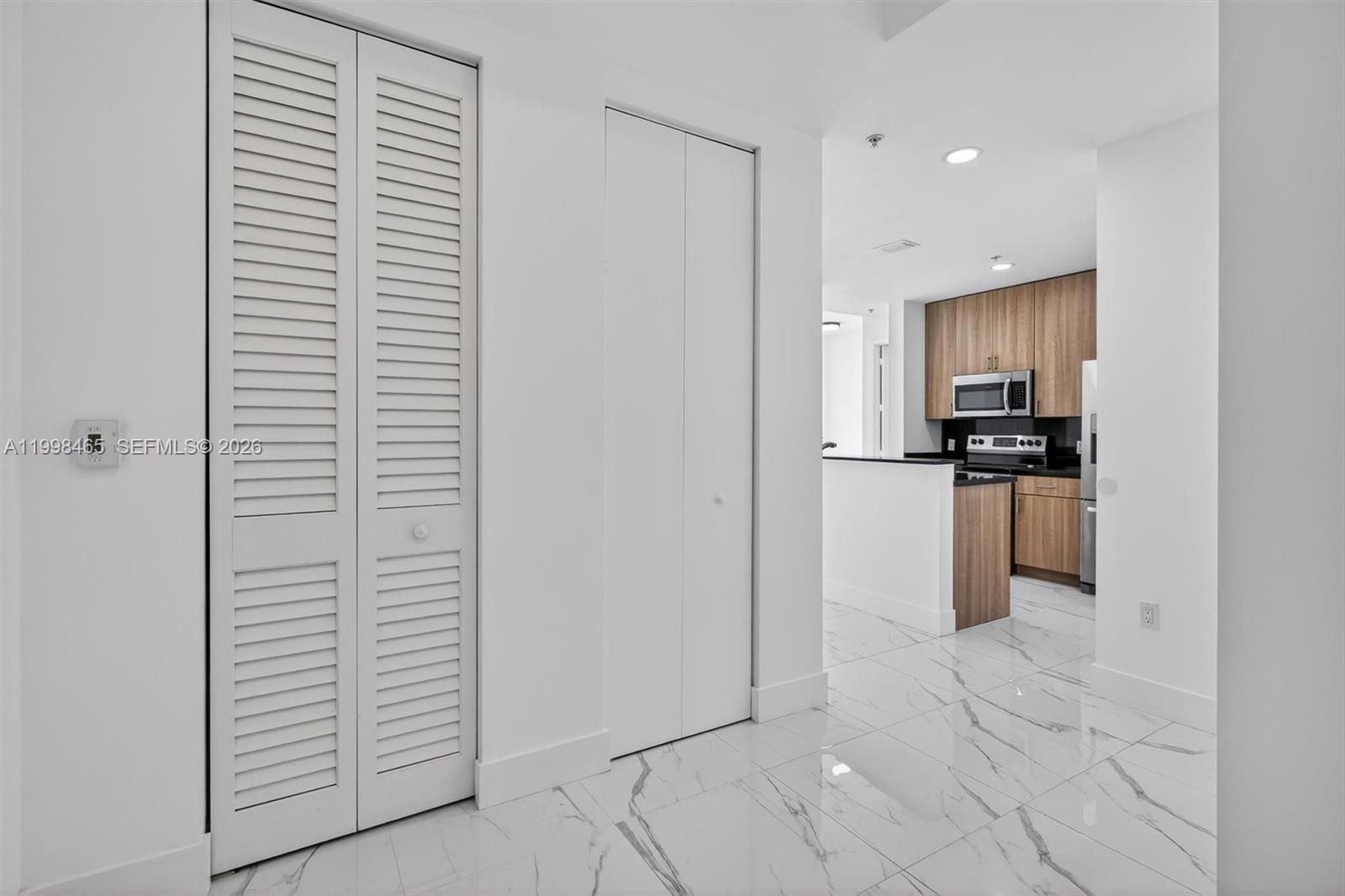 2200 NE 4th Ave #1003 Miami, FL 33137