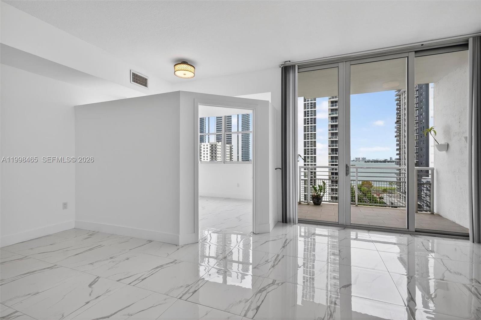 2200 NE 4th Ave #1003 Miami, FL 33137