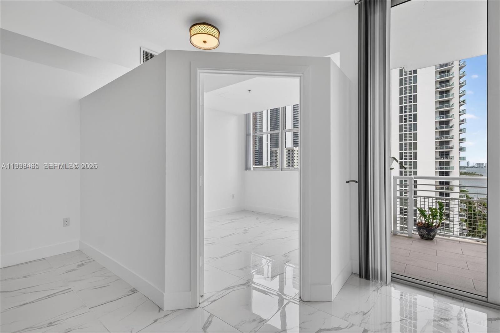 2200 NE 4th Ave #1003 Miami, FL 33137