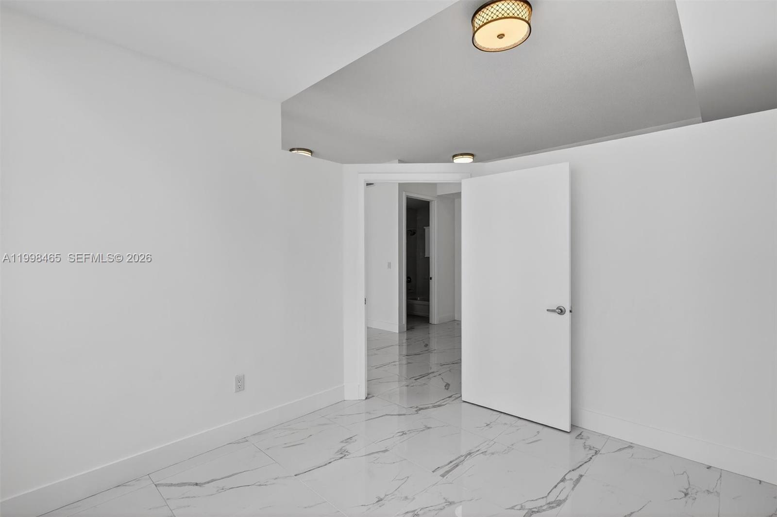 2200 NE 4th Ave #1003 Miami, FL 33137