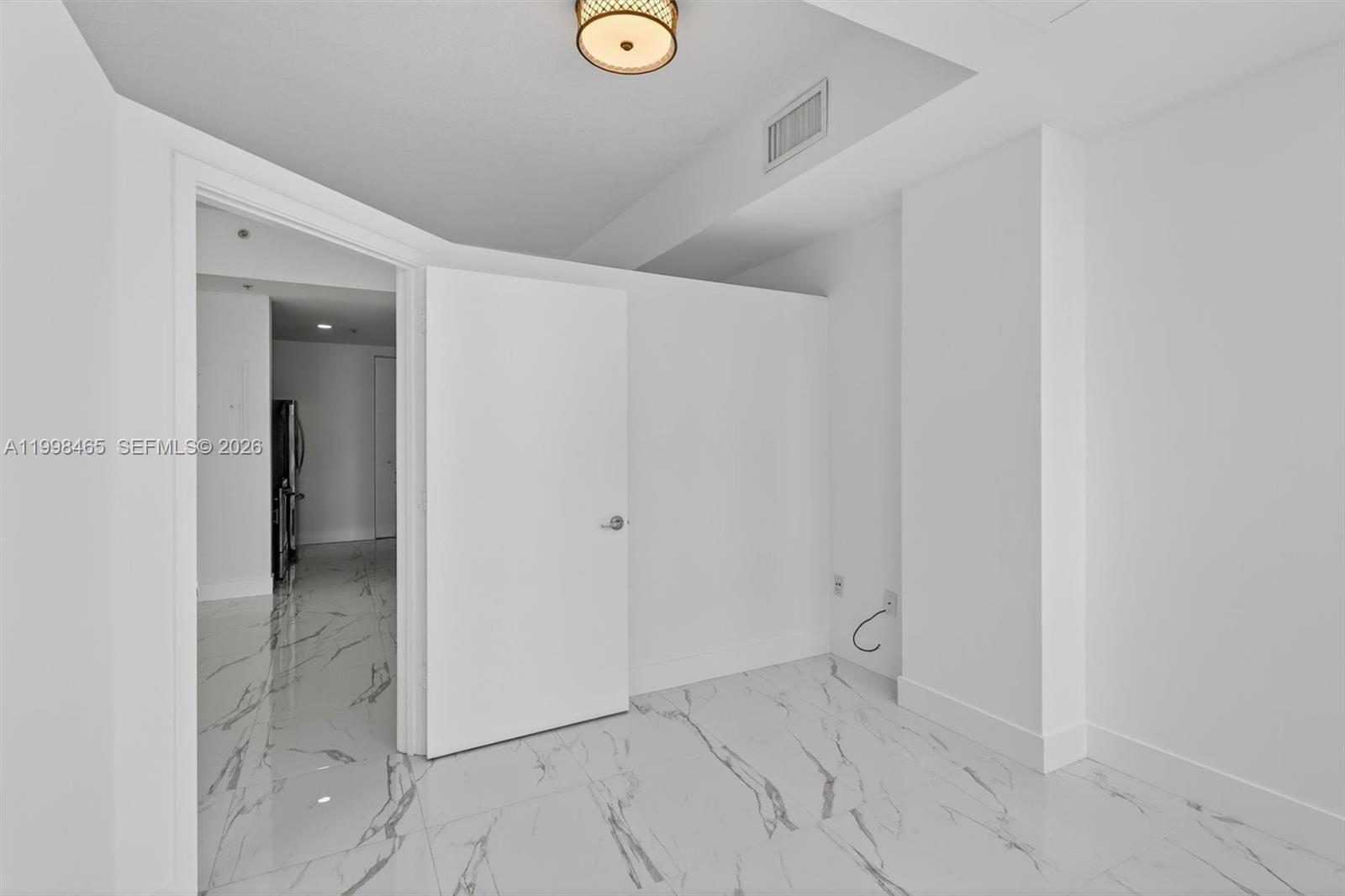 2200 NE 4th Ave #1003 Miami, FL 33137