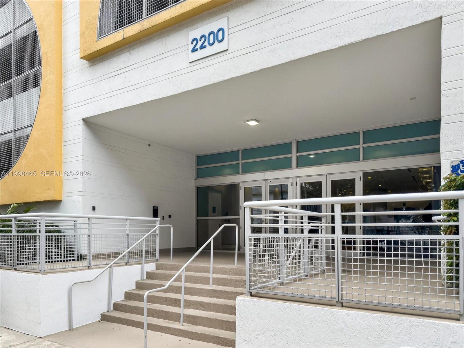 2200 NE 4th Ave #1003 Miami, FL 33137