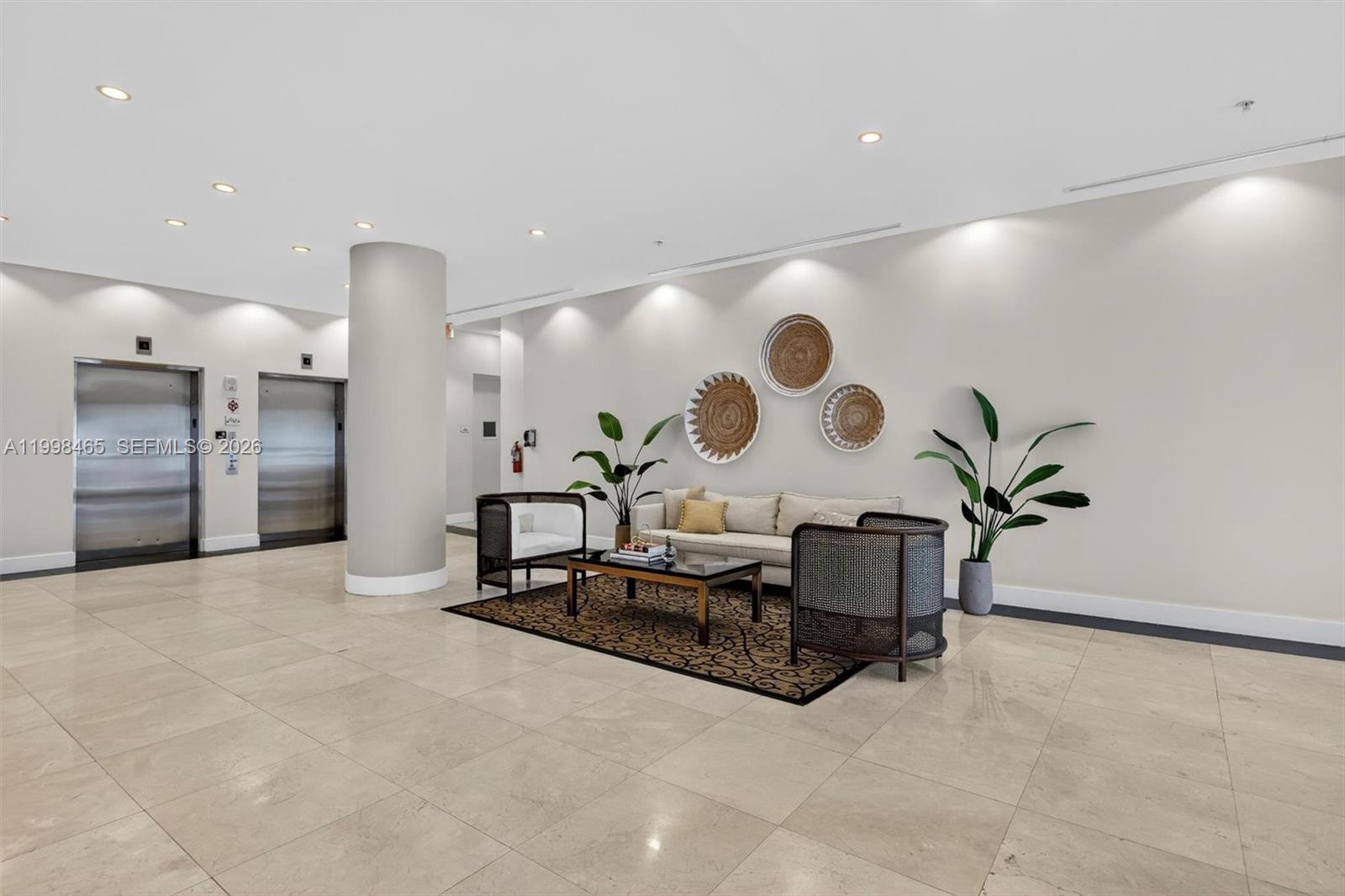 2200 NE 4th Ave #1003 Miami, FL 33137
