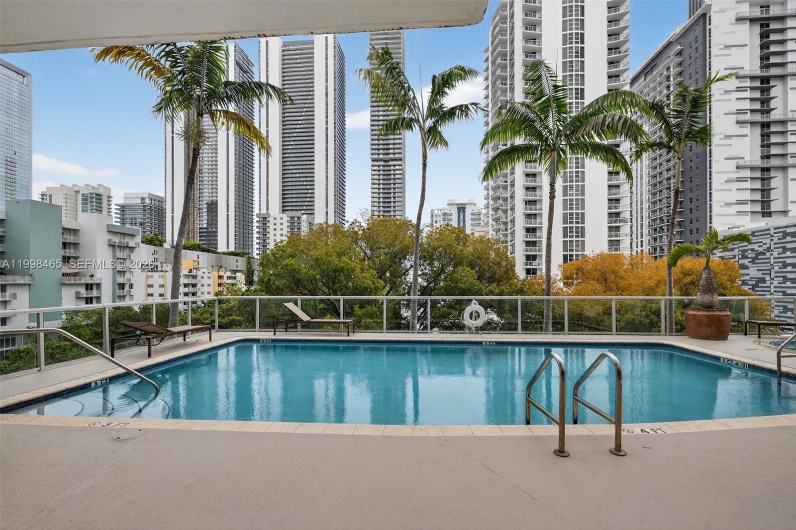 2200 NE 4th Ave #1003 Miami, FL 33137