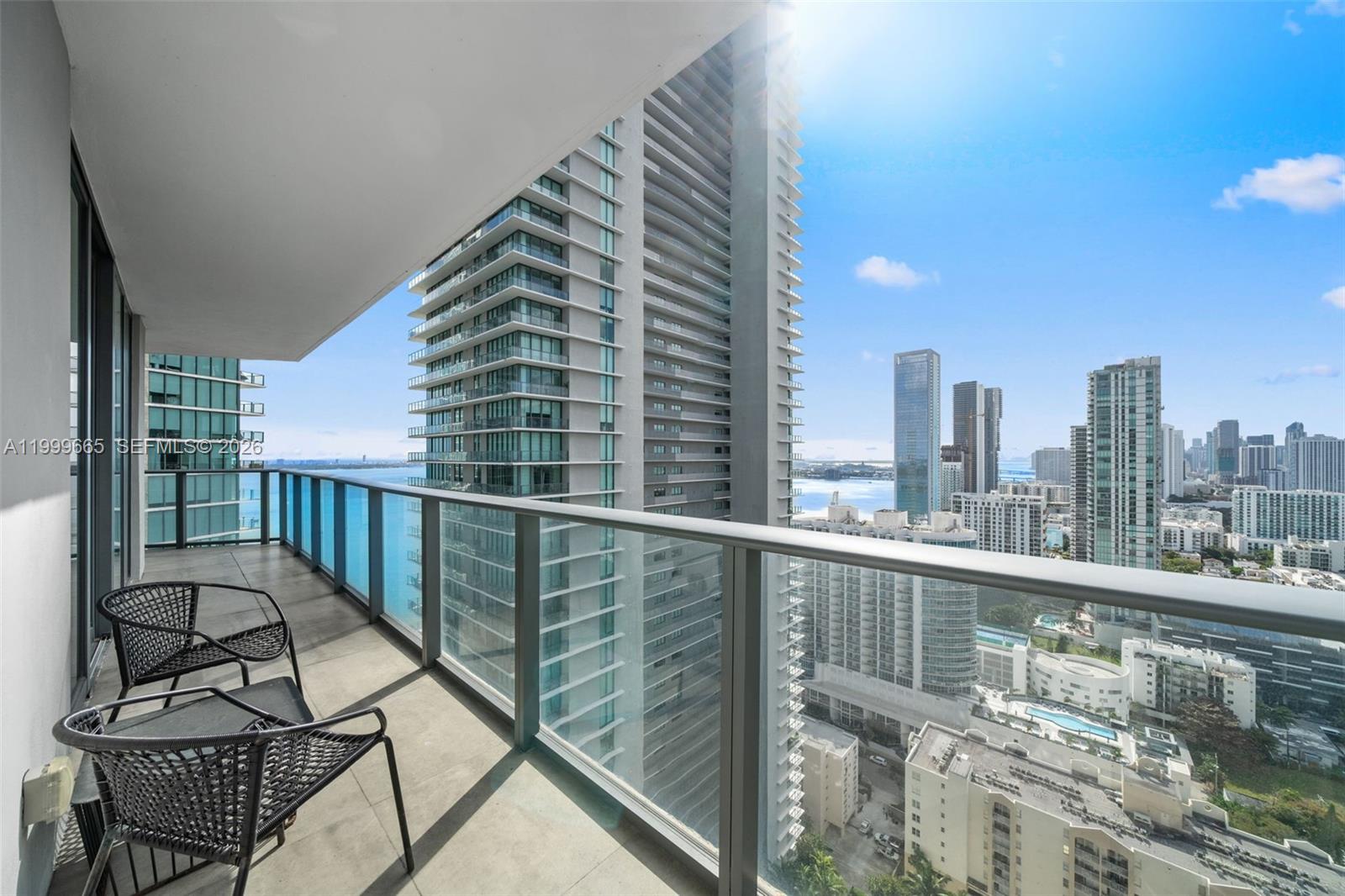 image Paraiso Bayviews24