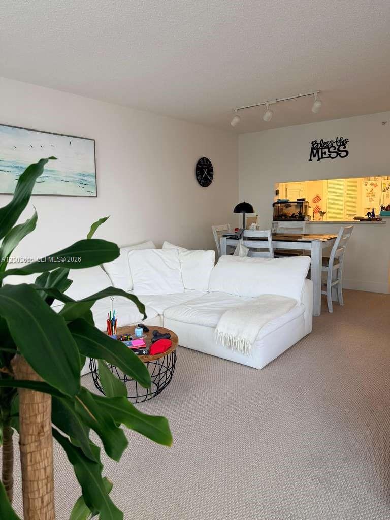 701 Brickell Key Blvd #1501 Miami, FL 33131