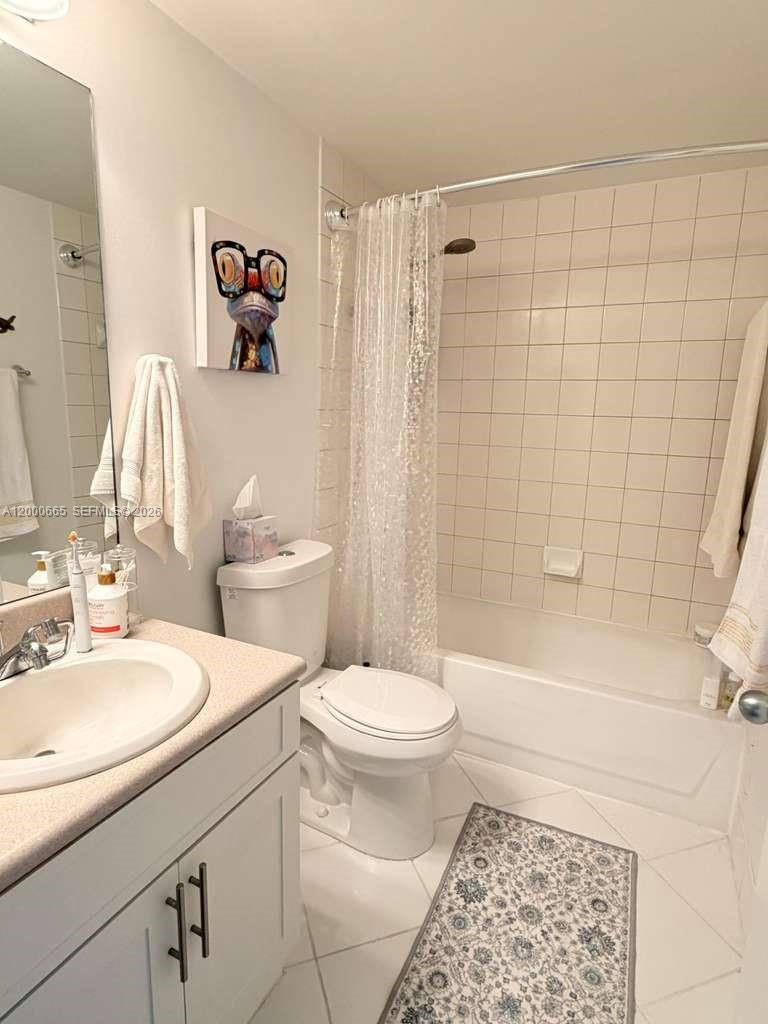 701 Brickell Key Blvd #1501 Miami, FL 33131