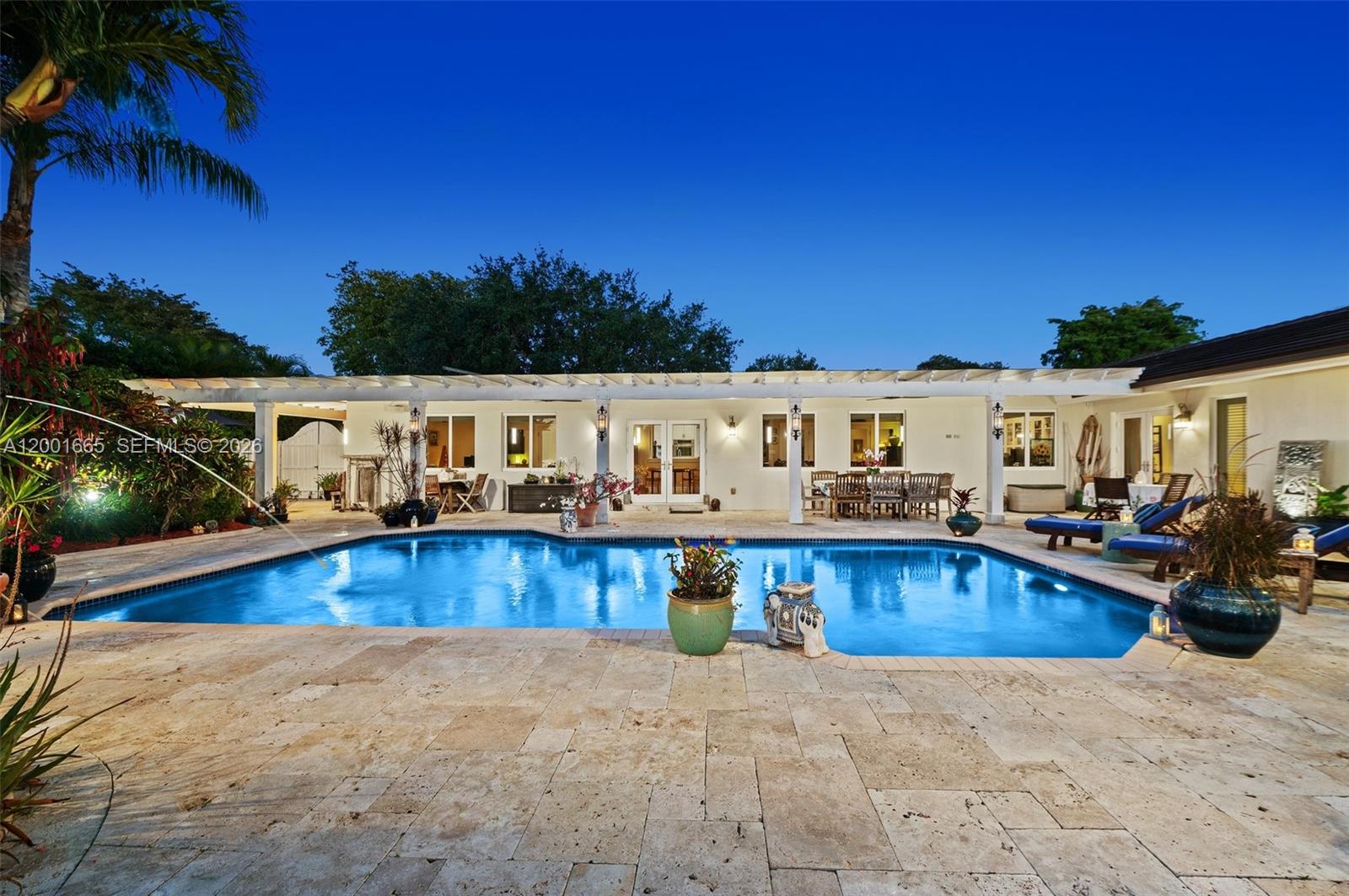 10740 SW 74th Ct Pinecrest, FL 33156