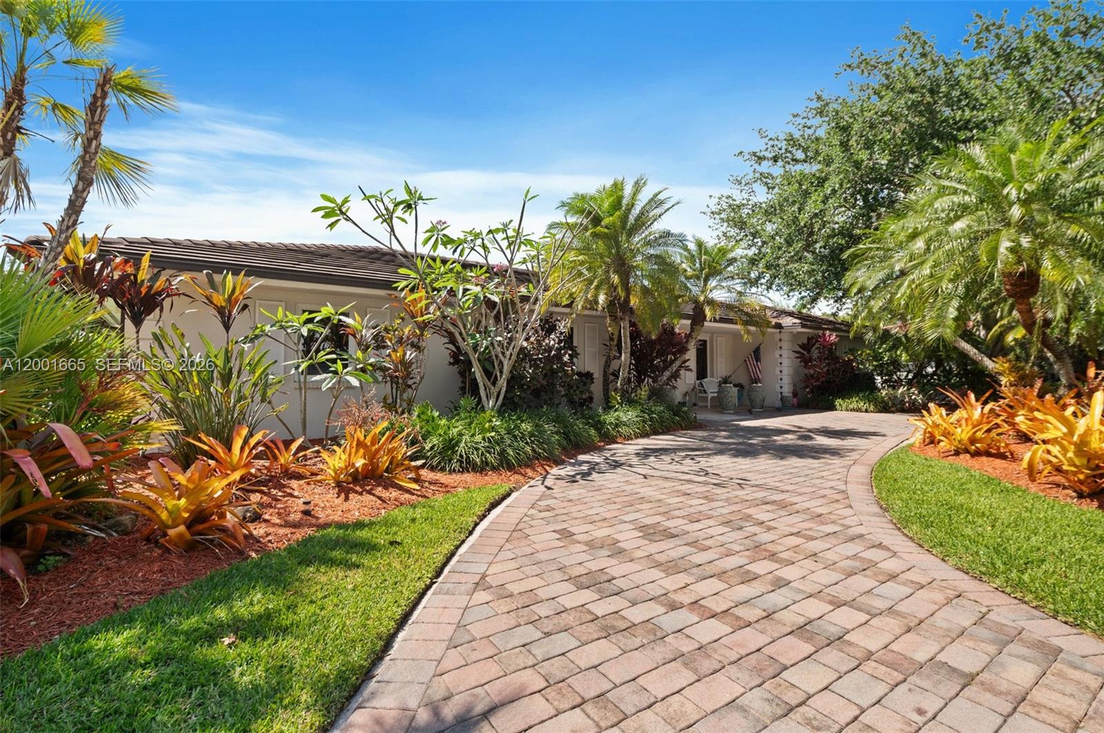 10740 SW 74th Ct Pinecrest, FL 33156