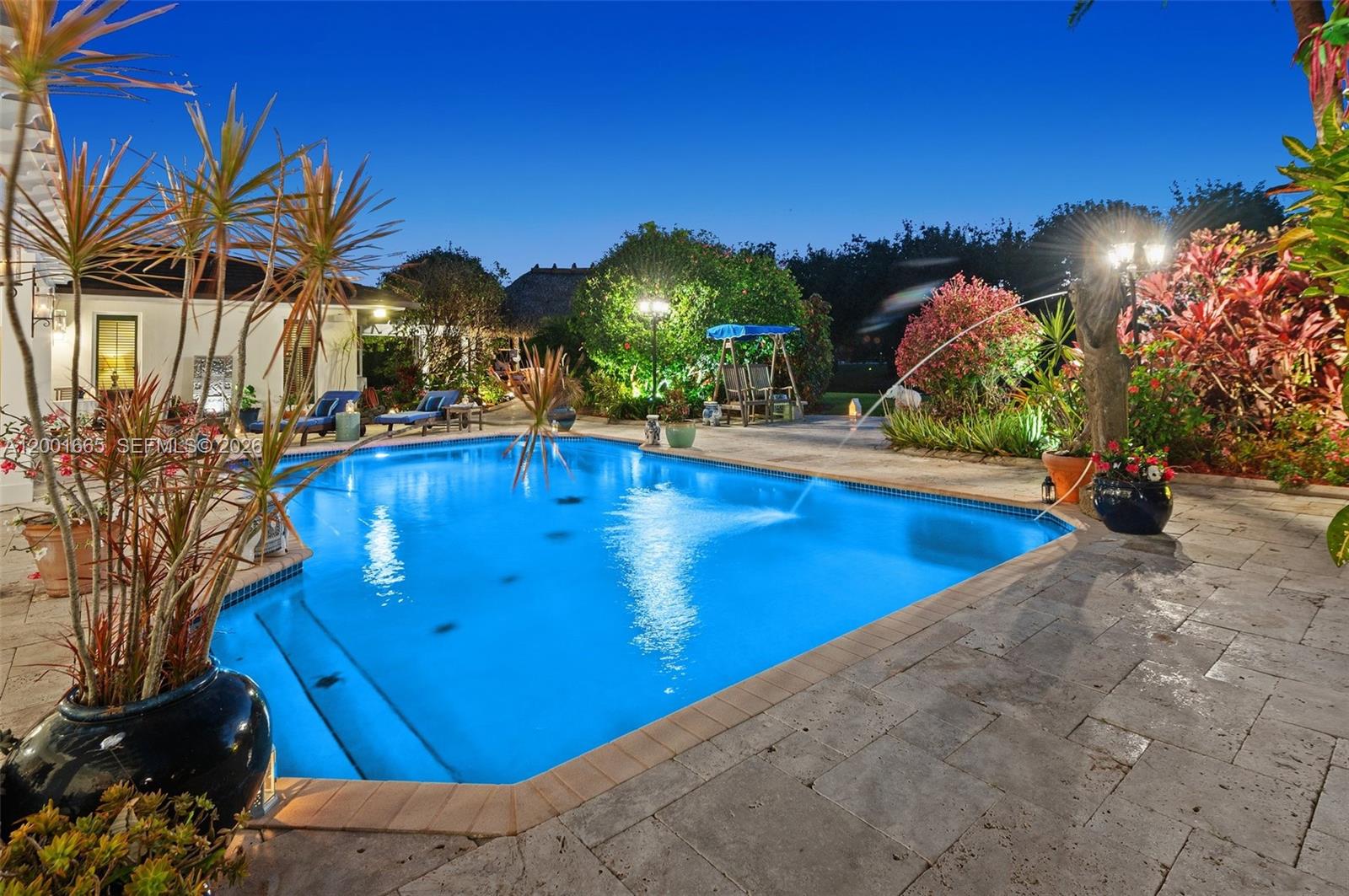 10740 SW 74th Ct Pinecrest, FL 33156