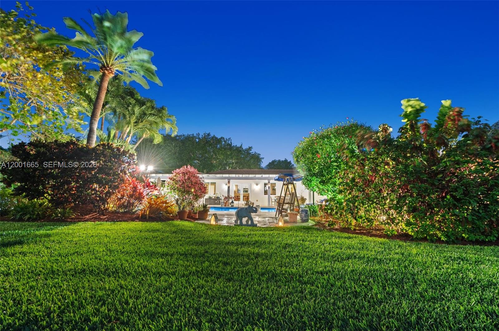 10740 SW 74th Ct Pinecrest, FL 33156