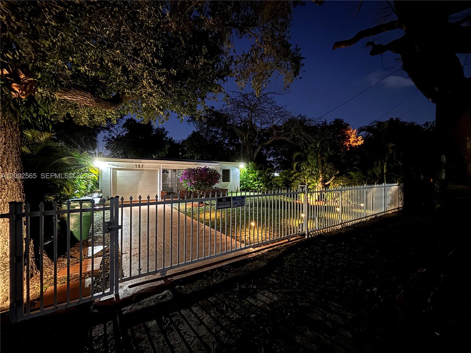 151 NW 165th St