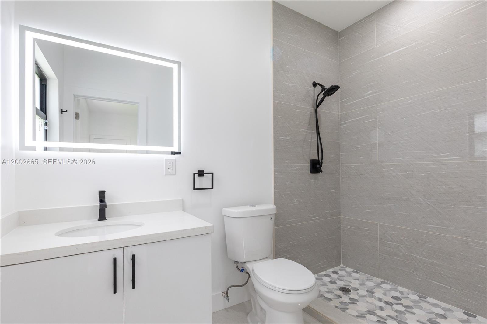 5550 SW 4th St Miami, FL 33134