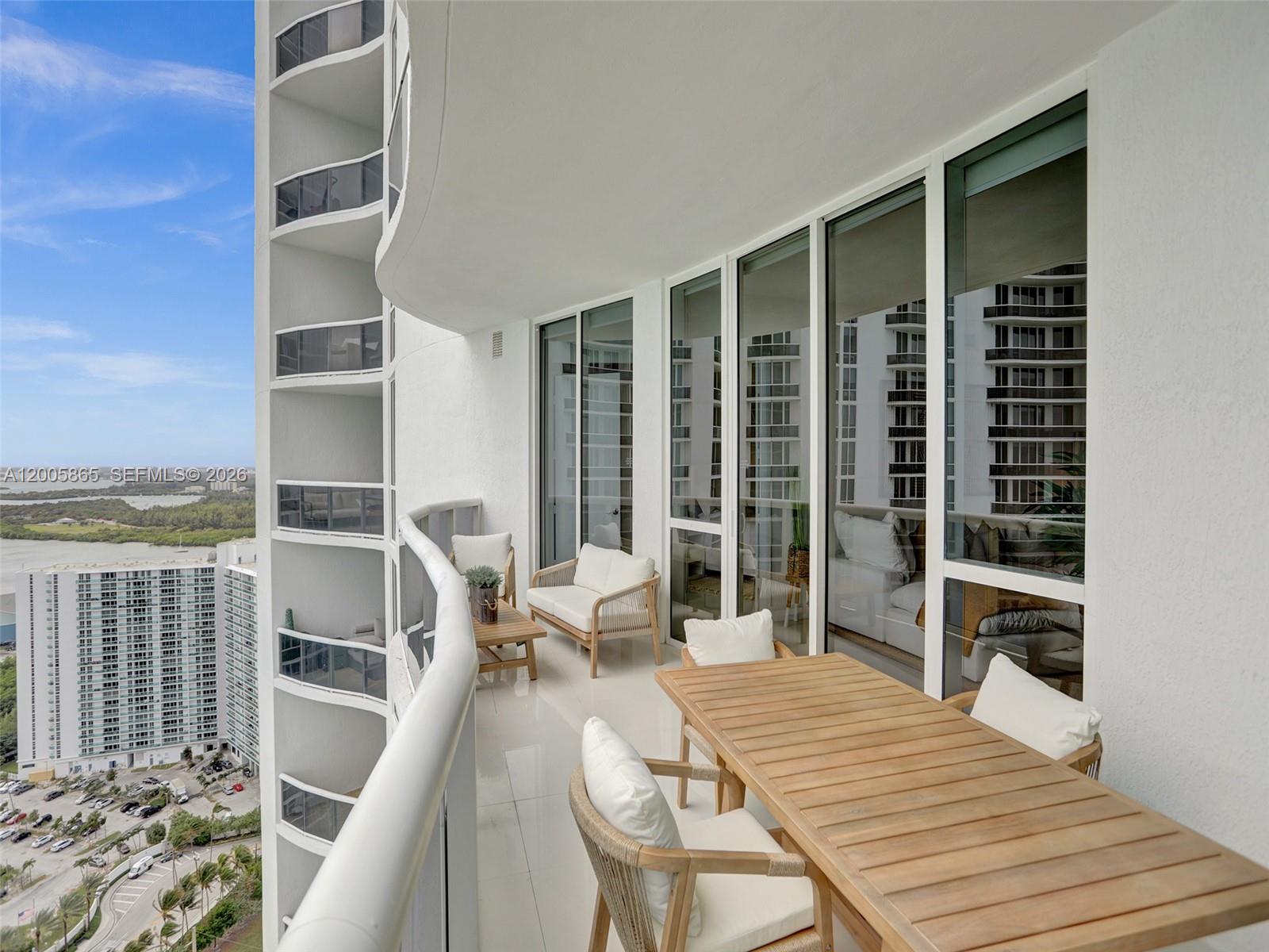 image Trump Tower II15