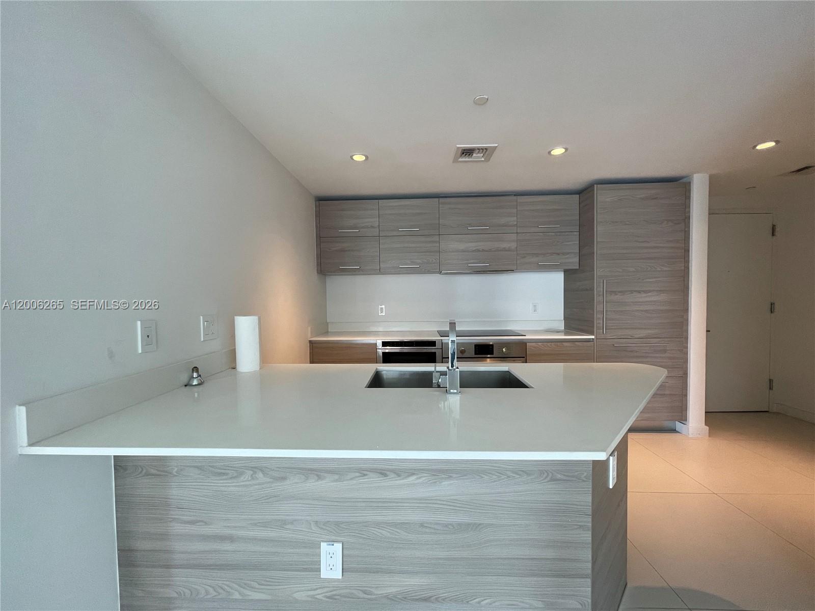 image Dua Miami (SLS Brickell)27