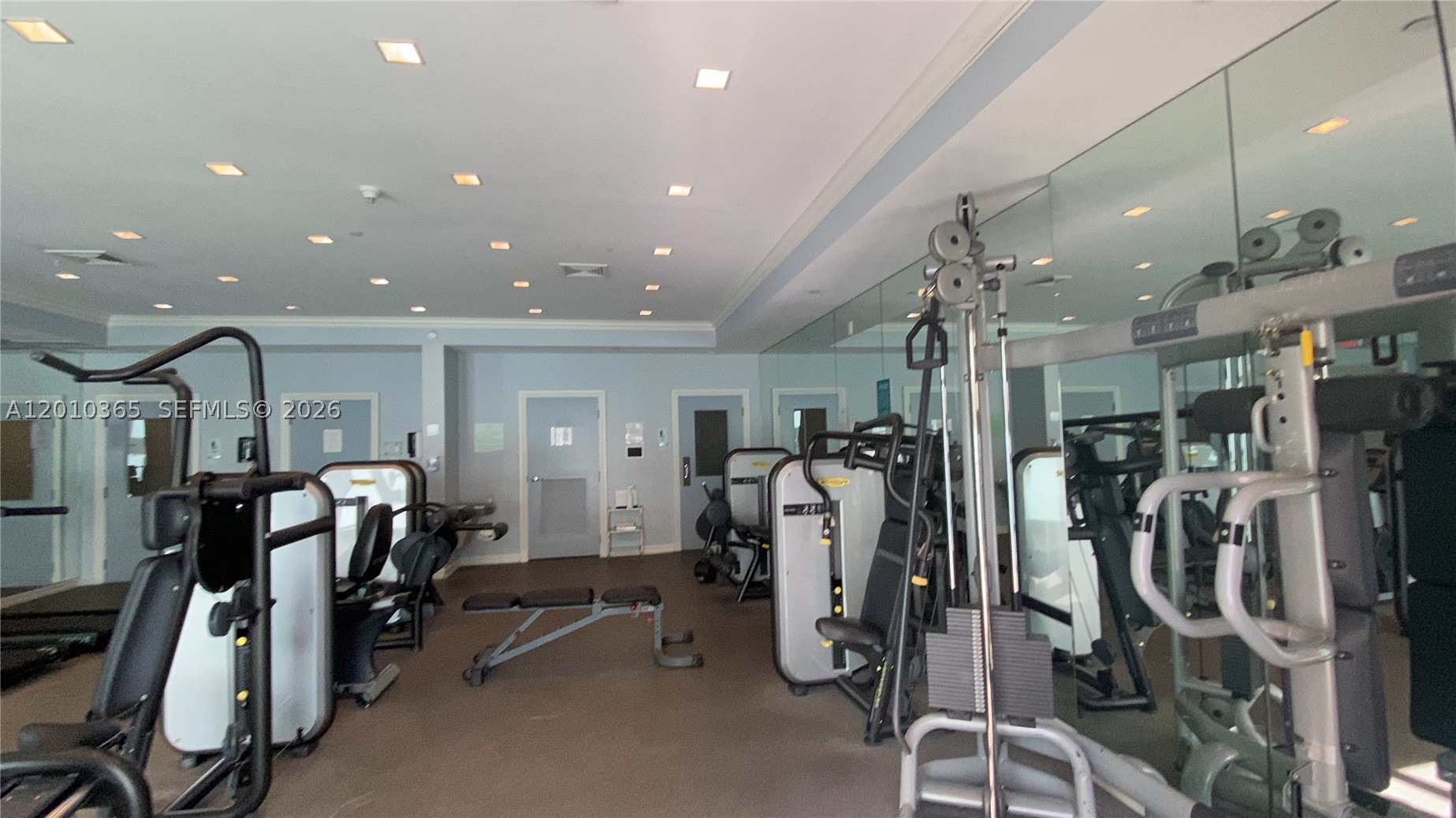 image St Tropez Sunny Isles20