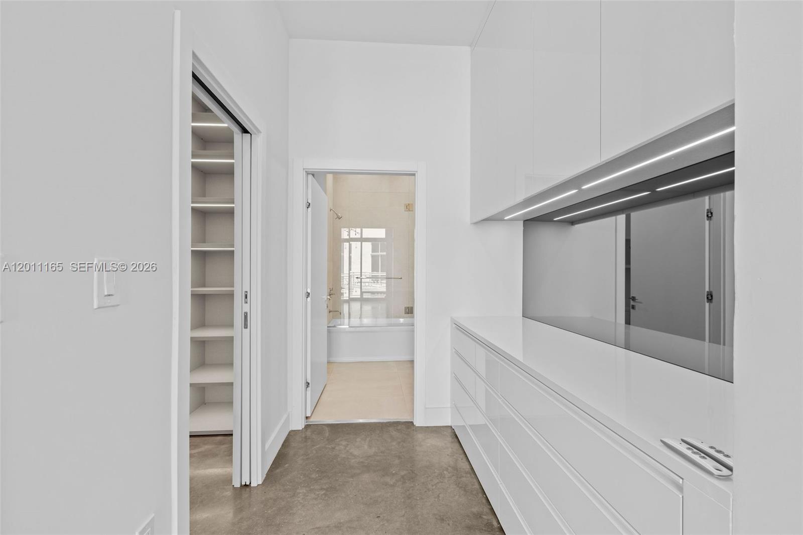 image Meridian Lofts10