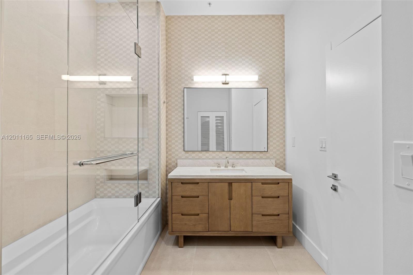 image Meridian Lofts15