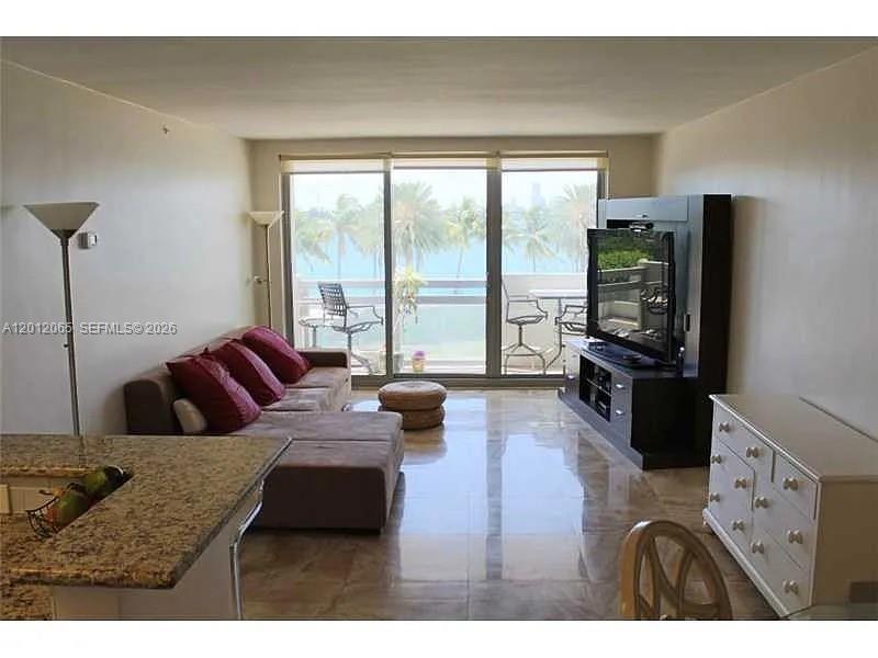 1500 Bay Rd #318S