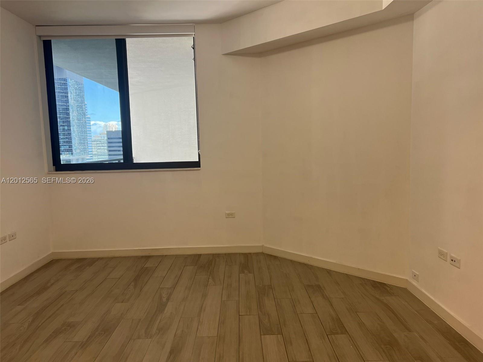 image Nine at Mary Brickell Village12
