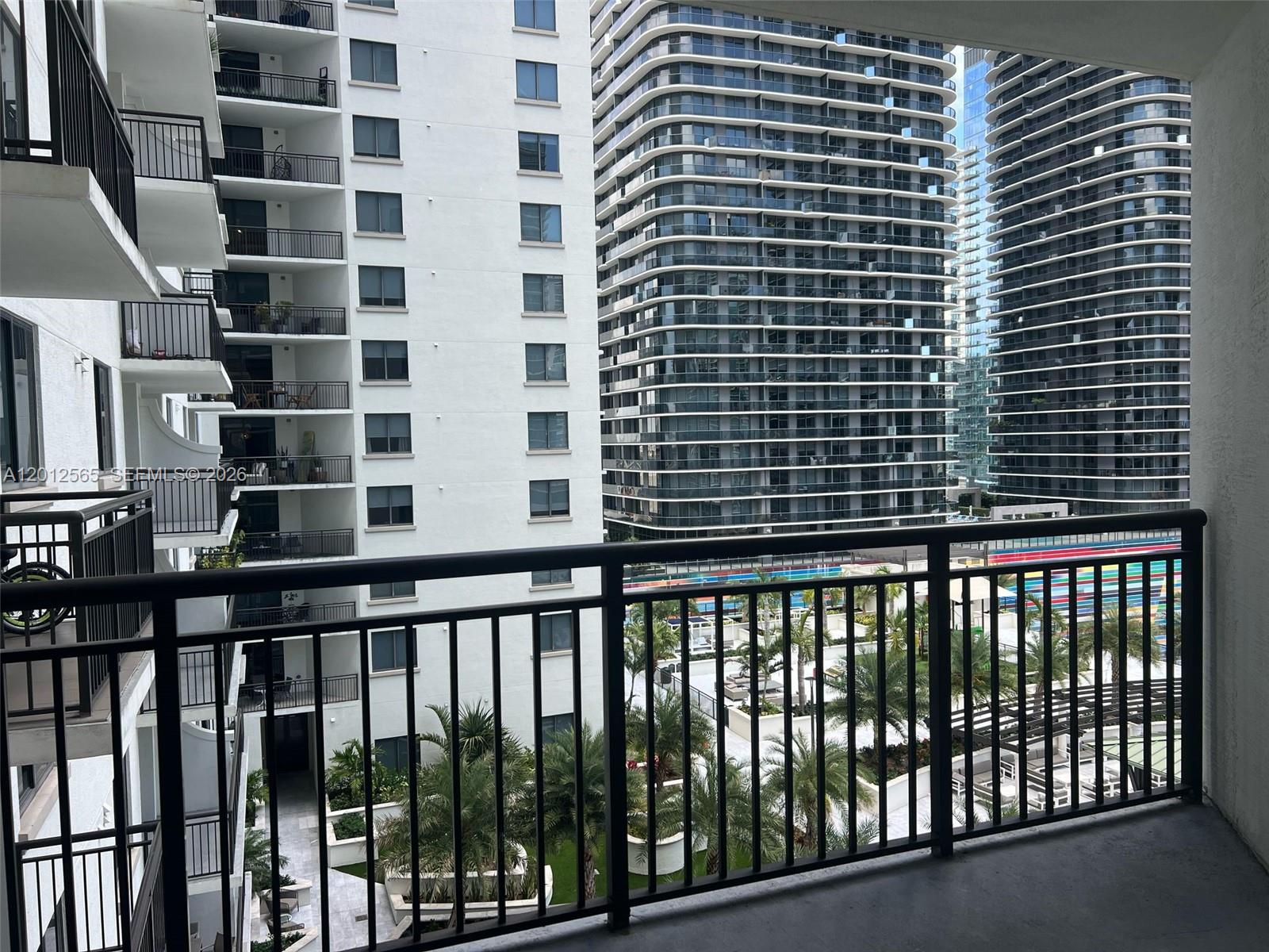 image Nine at Mary Brickell Village2