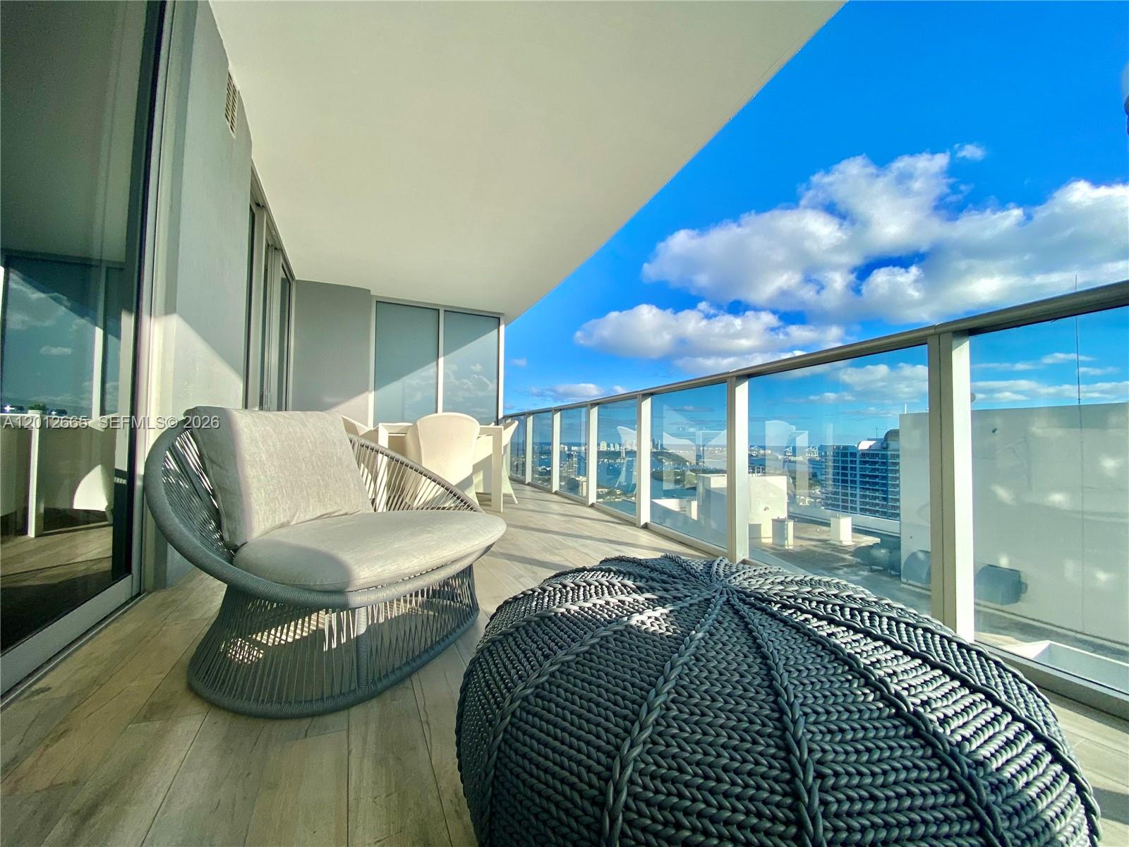image Aria on the Bay1