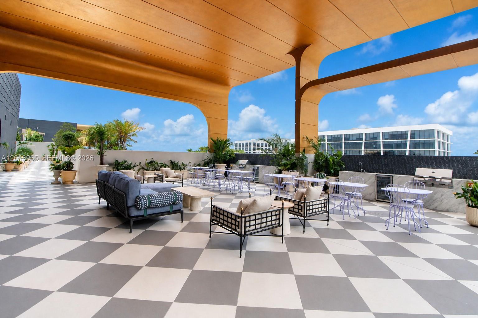 2700 NW 2nd Ave #202 Miami, FL 33127