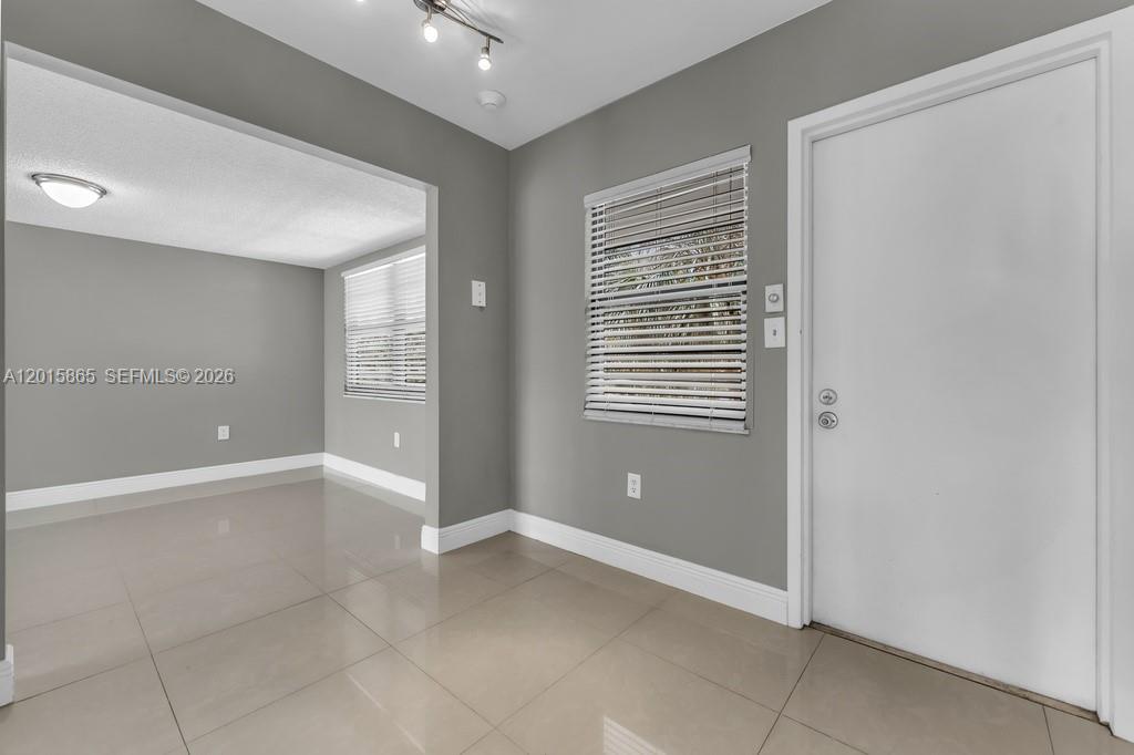 3100 NE 48th St #318 Fort Lauderdale, FL 33308