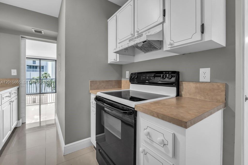 3100 NE 48th St #318 Fort Lauderdale, FL 33308