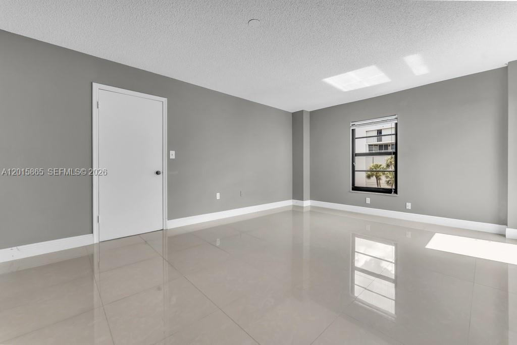 3100 NE 48th St #318 Fort Lauderdale, FL 33308