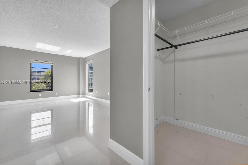 3100 NE 48th St #318 Fort Lauderdale, FL 33308
