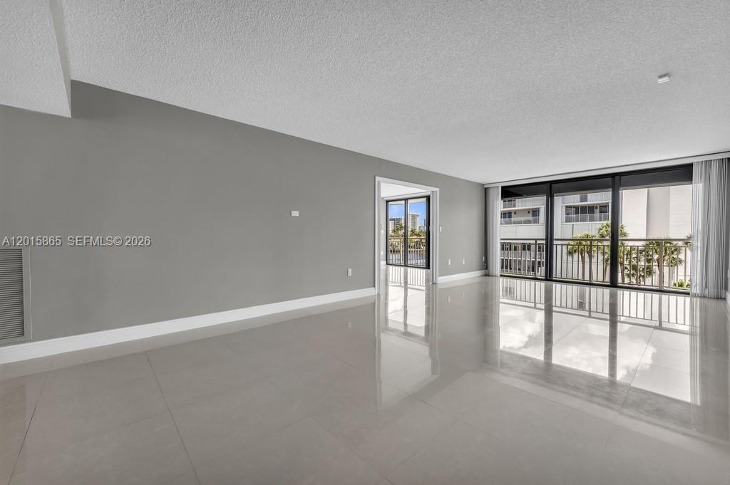 3100 NE 48th St #318 Fort Lauderdale, FL 33308