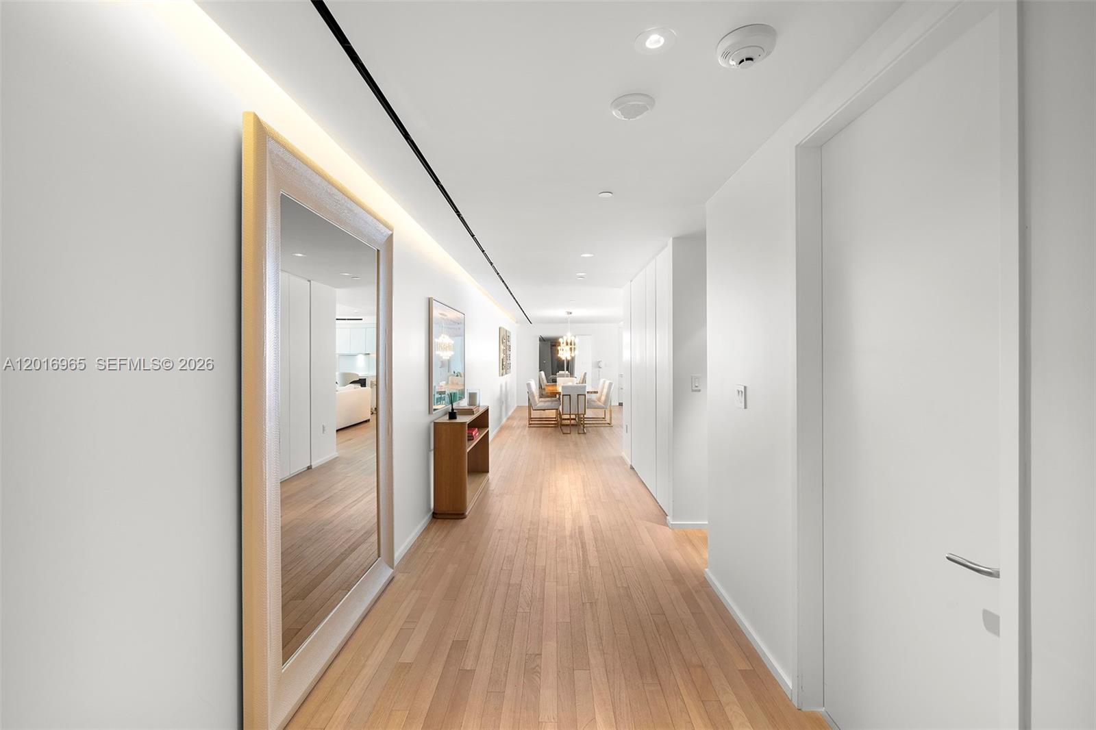 2901 Collins Ave #901 Miami Beach, FL 33140