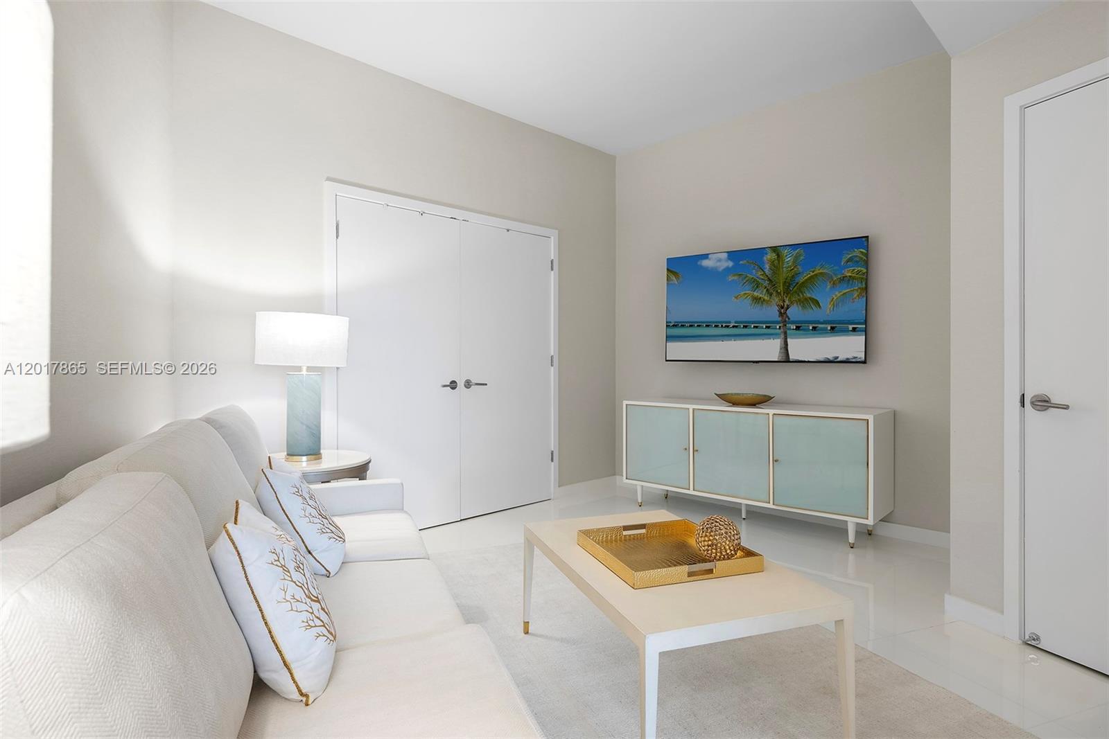 851 NE 1st Ave #3711 Miami, FL 33132