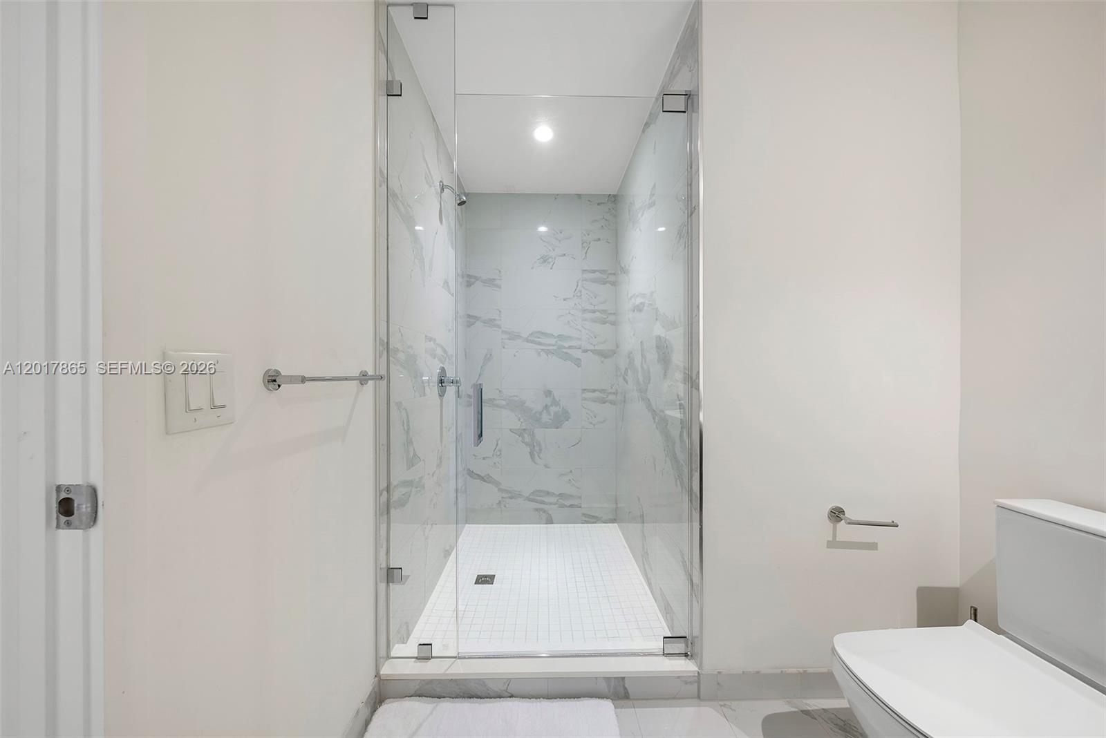 851 NE 1st Ave #3711 Miami, FL 33132