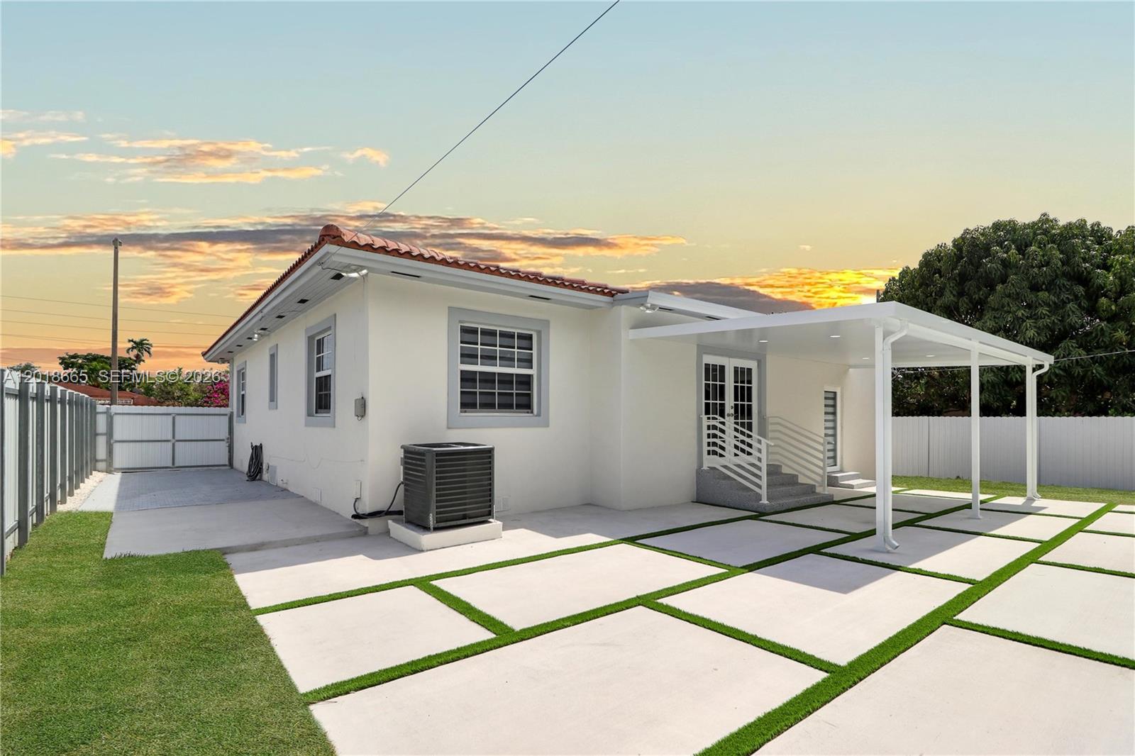 3111 SW 15th St Miami, FL 33145